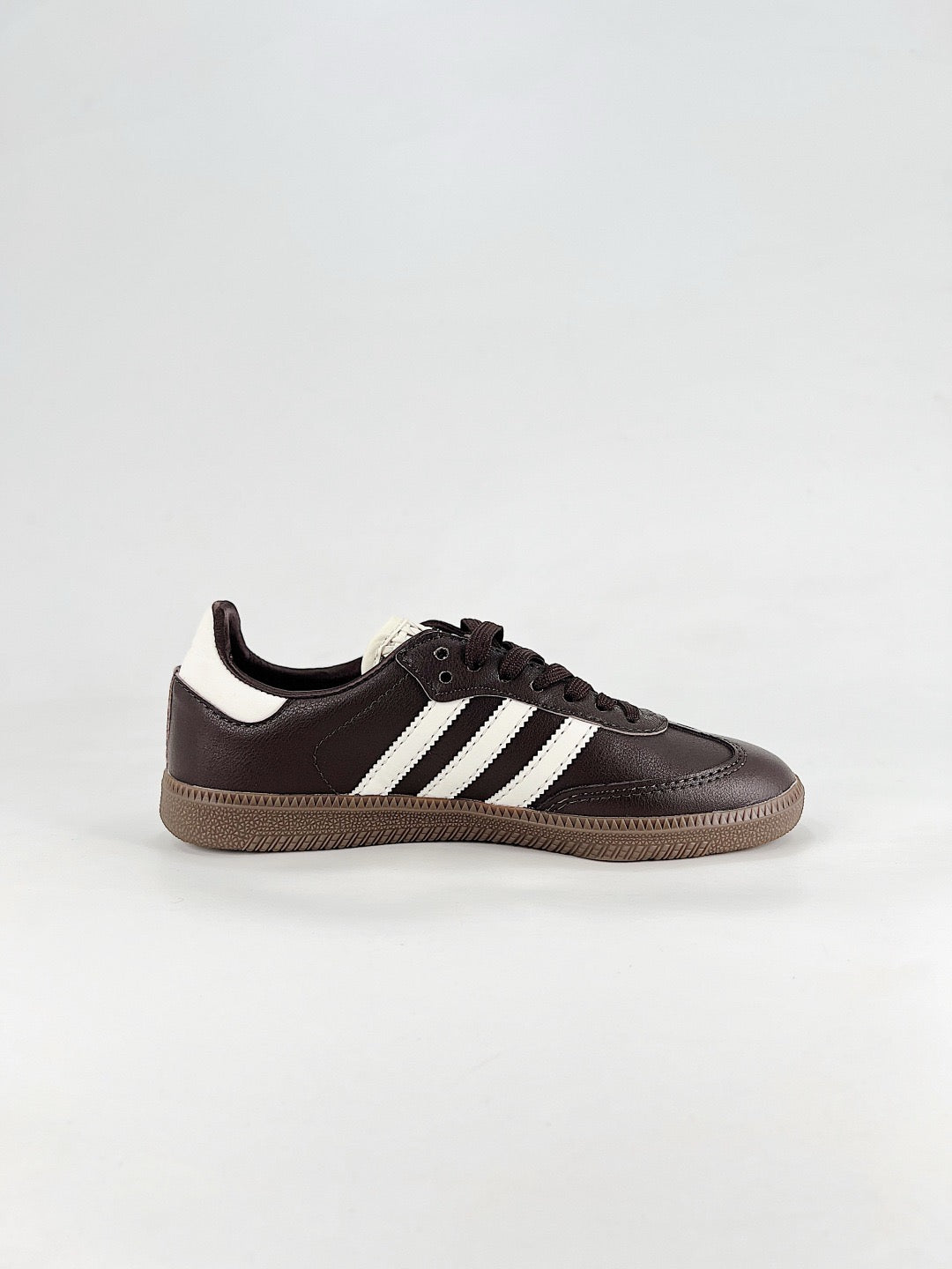 Adidas Samba Low Top Casual Sneakers Unisex Dark Brown Cream White
