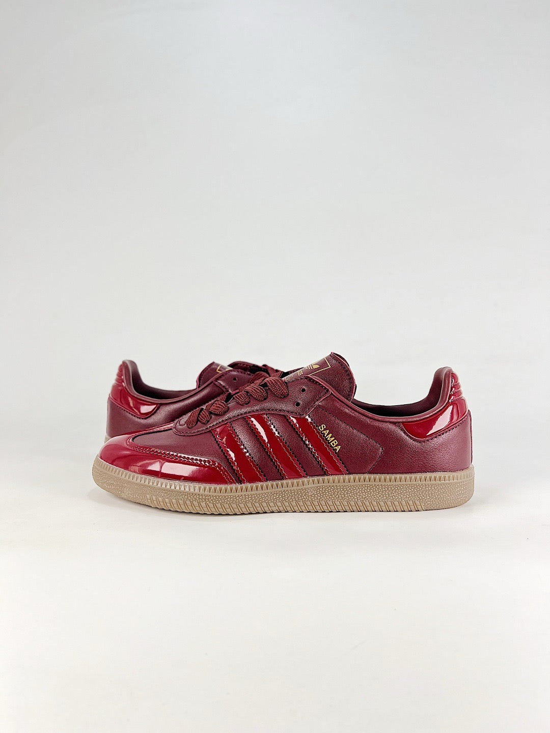 Adidas Samba Low Top Casual Sneakers Unisex Burgundy Patent Leather Gum