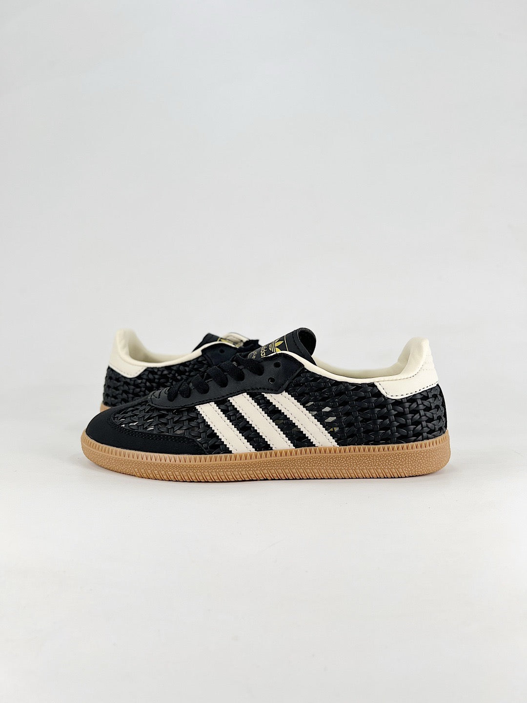 Adidas Samba Low Top Casual Sneakers Unisex Black Woven Mesh Cream White