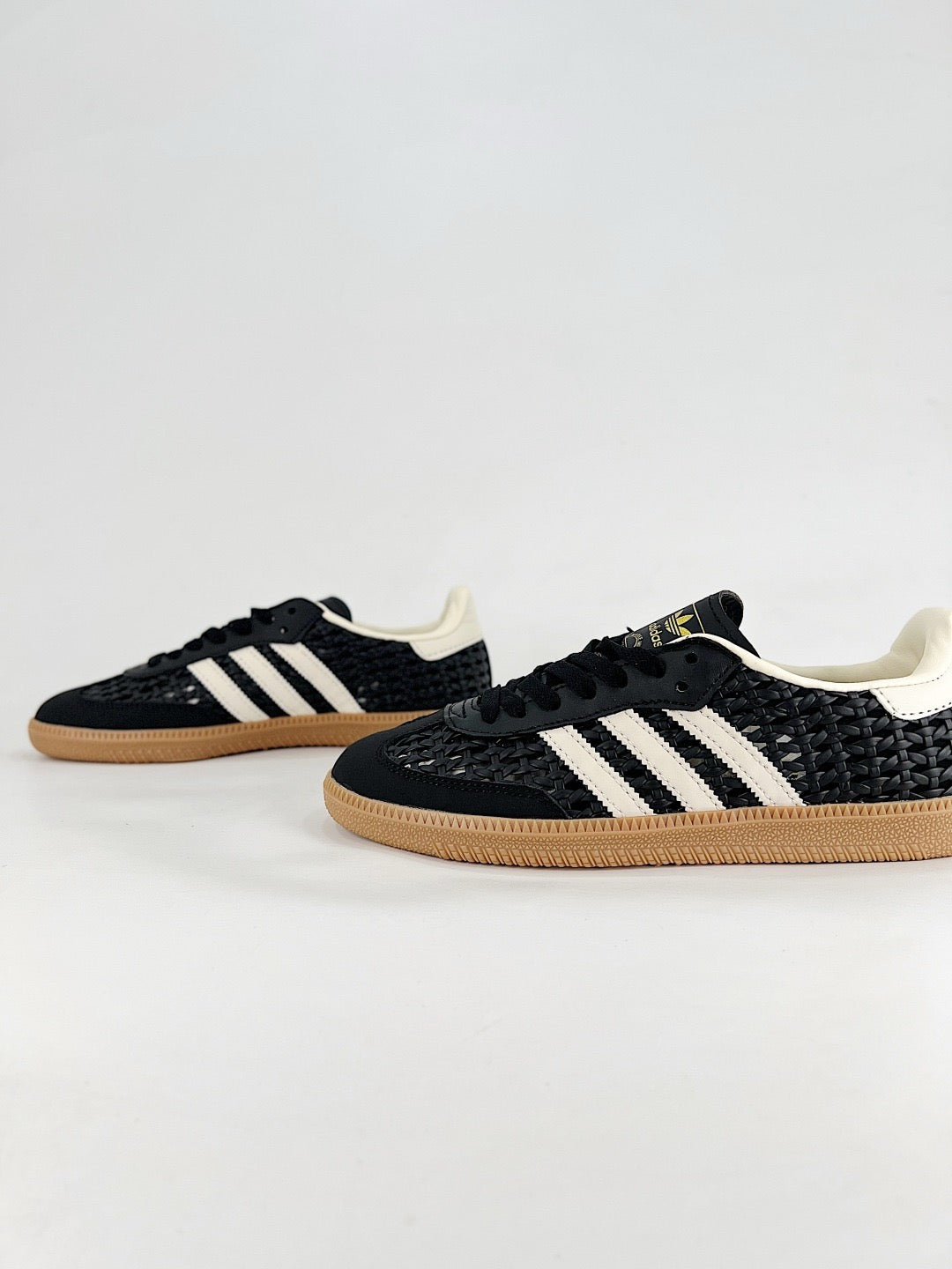 Adidas Samba Low Top Casual Sneakers Unisex Black Woven Mesh Cream White