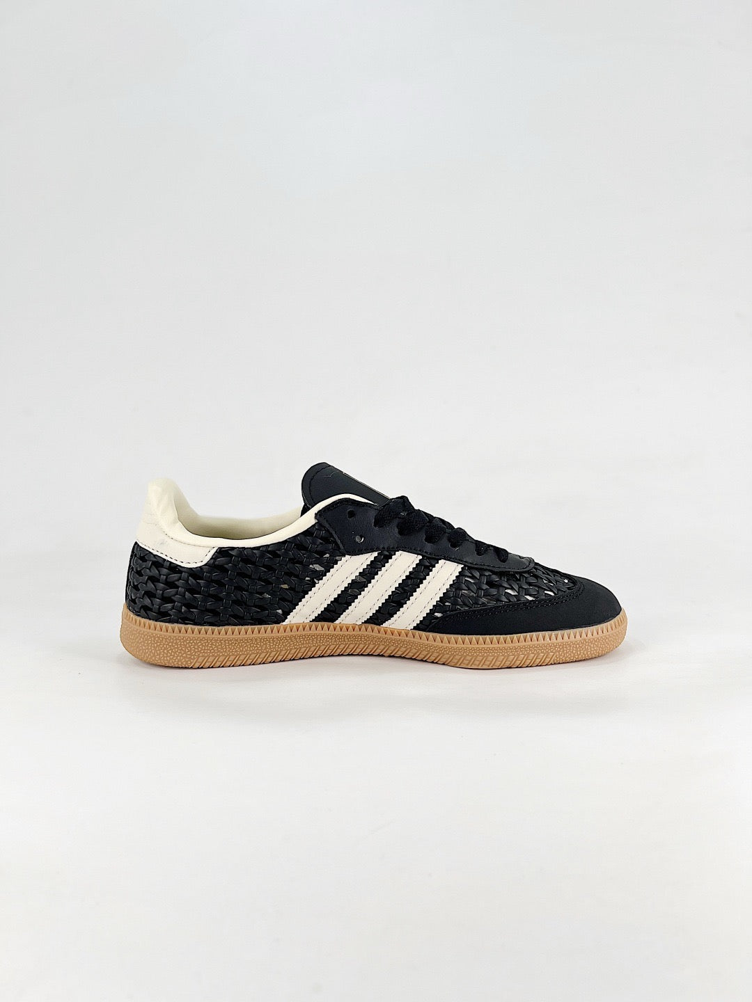 Adidas Samba Low Top Casual Sneakers Unisex Black Woven Mesh Cream White