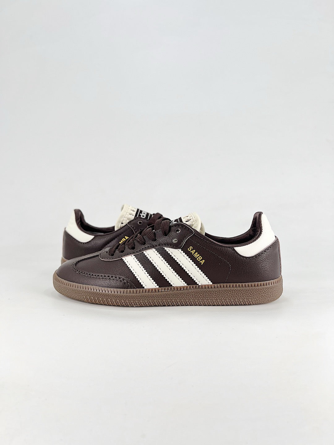 Adidas Samba Low Top Casual Sneakers Unisex Dark Brown Cream White