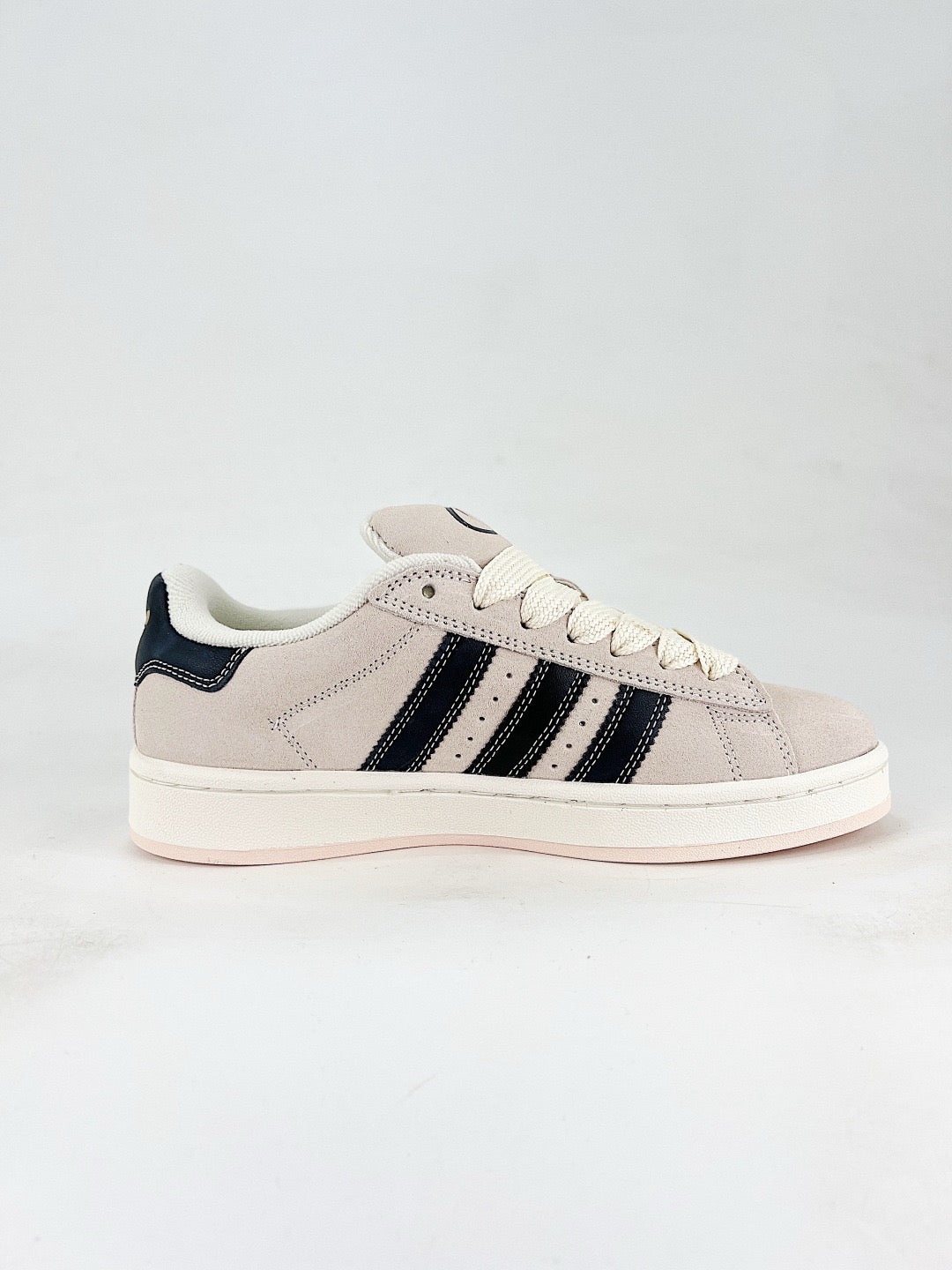 Adidas Campus 00s Retro Skate Shoes Beige Suede Dark Blue 3-Stripes Unisex