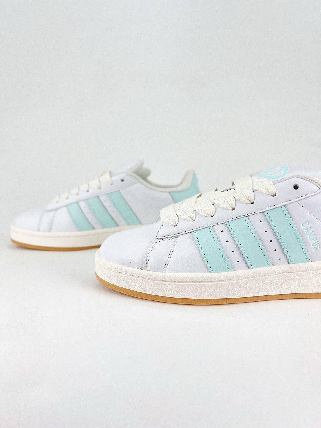 Adidas Campus 00s Unisex Sneakers Off White Mint Green Stripes Gum Sole