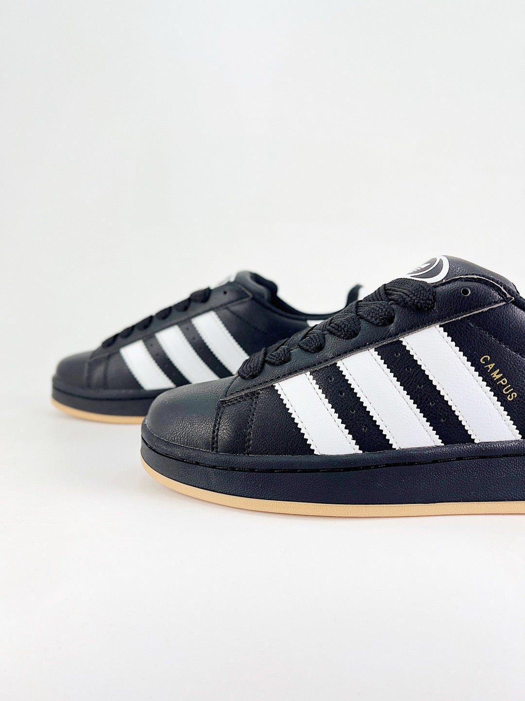 Adidas Campus 00s Unisex Sneakers Black Leather White Stripes Gum Sole