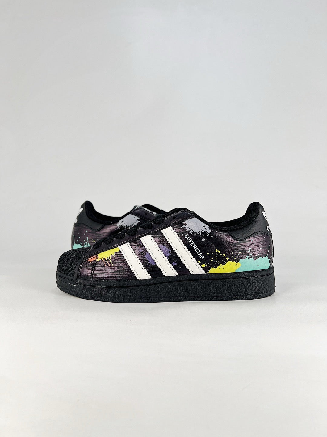 adidas Superstar Graffiti Paint Splash Sneakers Unisex